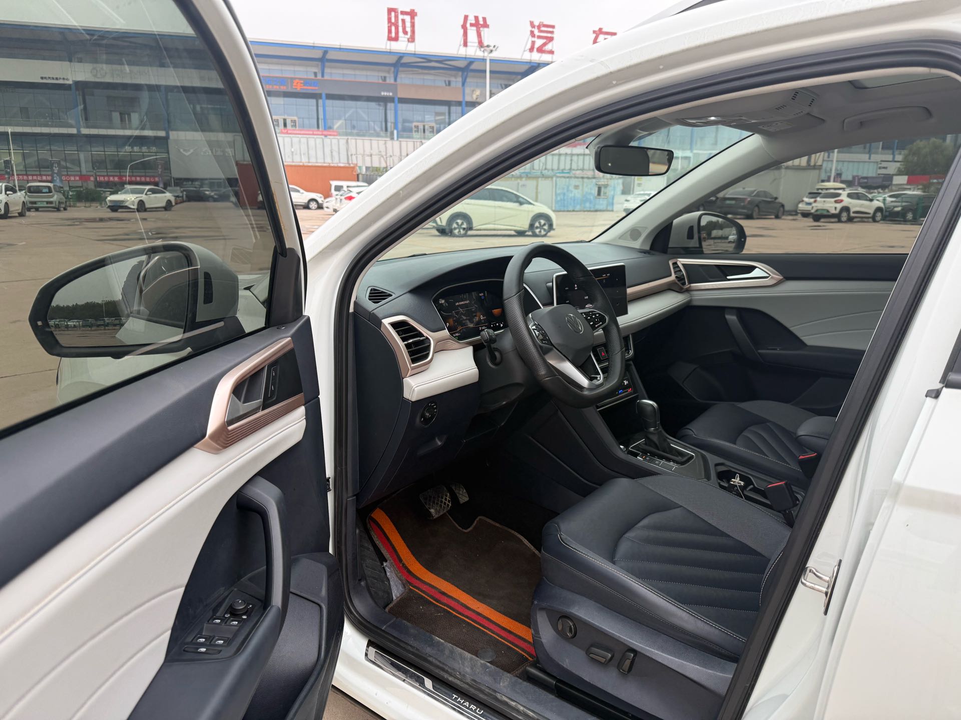 2024 car image #4