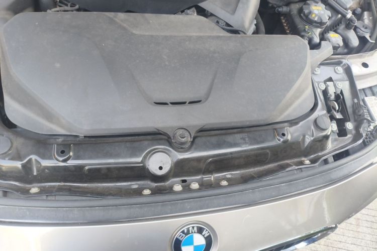 BMW 3 Series 2017 #22 BMW 3 Series 2017 car image #22