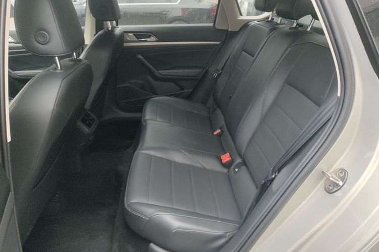 Volkswagen Lavida 2019 car image #17