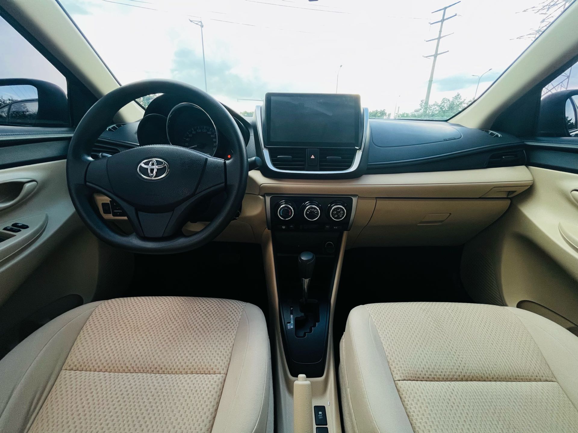 Toyota Vios 2018 car image #8