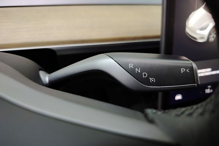 Tesla Model Y 2021 #14 Tesla Model Y 2021 image de voiture #14