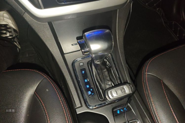 GEELY Emgrand 2015 #16 GEELY Emgrand 2015 car image #16