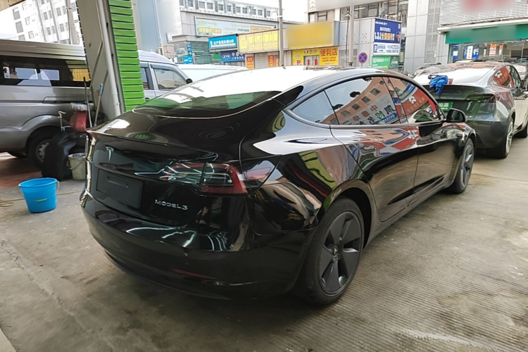 Tesla Model 3 2022 car image #7