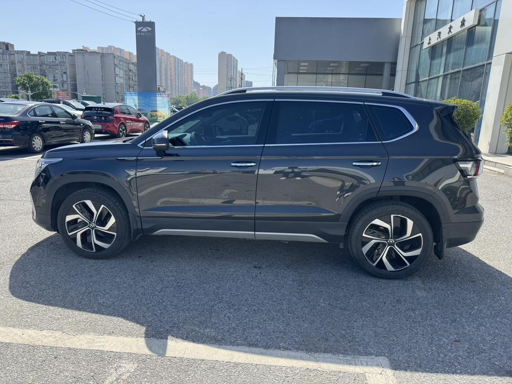 Volkswagen Tharu 2023 car image #4