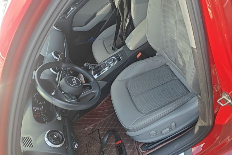 Audi A3 2019 car image #15