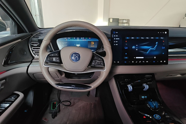 BYD Han 2024 #15 BYD Han 2024 изображение автомобиля #15