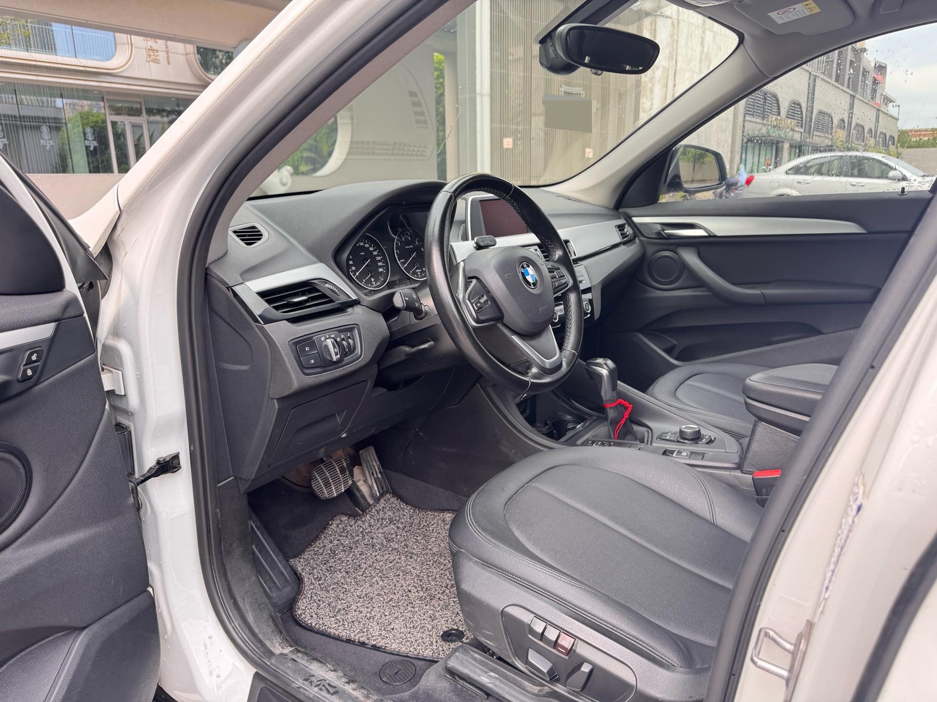 BMW X1 2018 car image #7