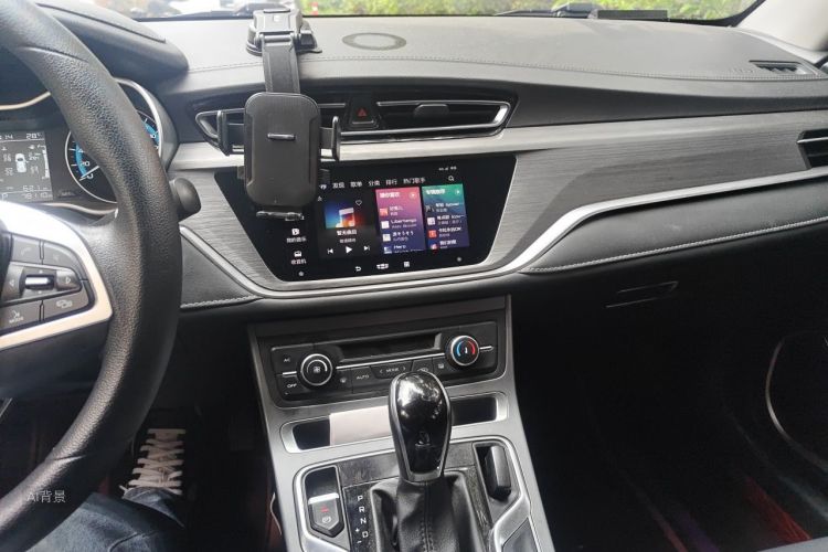 GEELY Emgrand 2021 #15 GEELY Emgrand 2021 car image #15