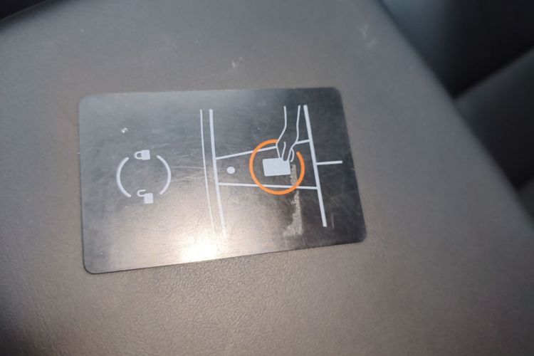 Tesla Model 3 2021 car image #14
