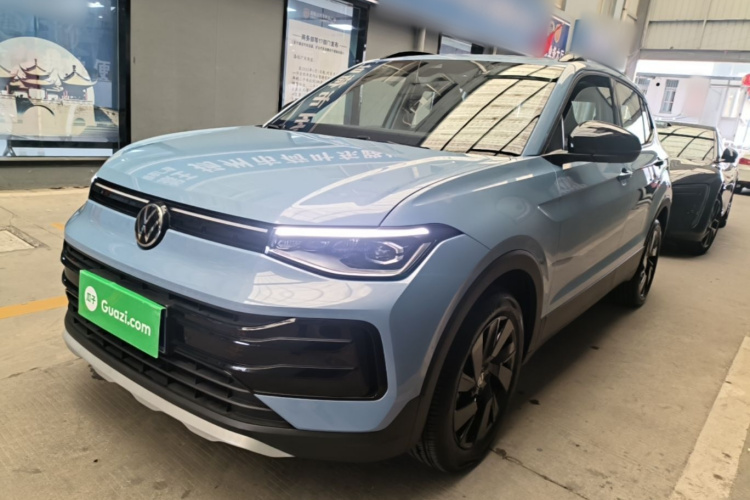 Volkswagen Tharu 2024 car image #2