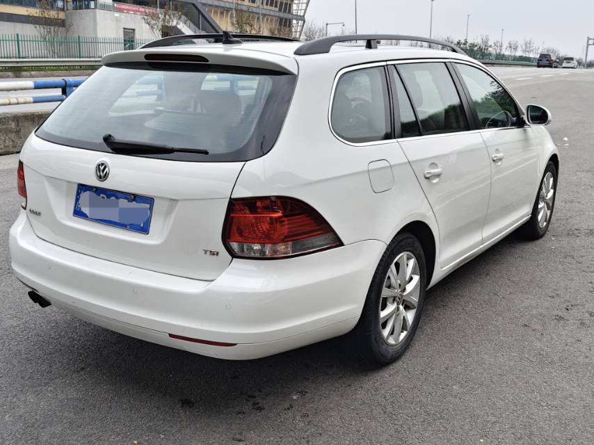 Volkswagen Golf (Imported) 2013 #9 Volkswagen Golf (Imported) 2013 car image #9