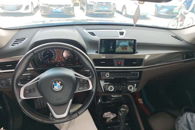 BMW X1 New Energy 2019 car image #10