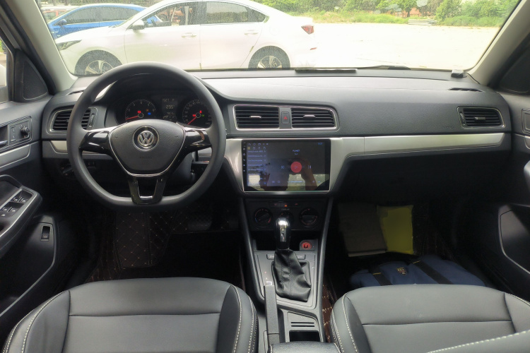 Volkswagen Lavida 2018 car image #10