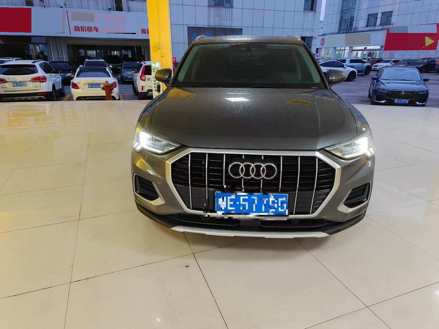 Audi Q3 2022 #2 Audi Q3 2022 صورة سيارة #2
