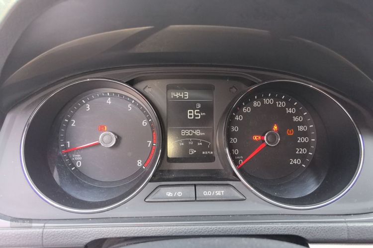 Volkswagen Lavida 2017 car image #13