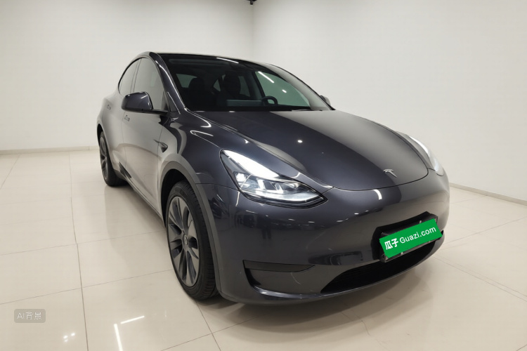 Tesla Model Y 2024 #4 Tesla Model Y 2024 car image #4