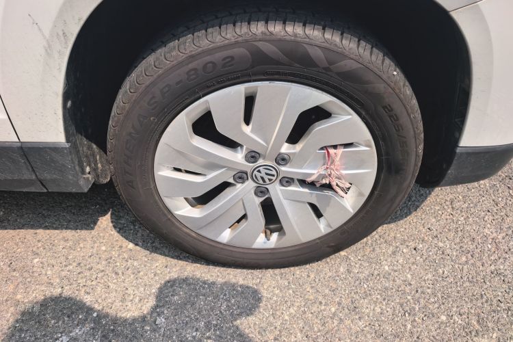 Volkswagen Tharu 2019 #9 Volkswagen Tharu 2019 car image #9