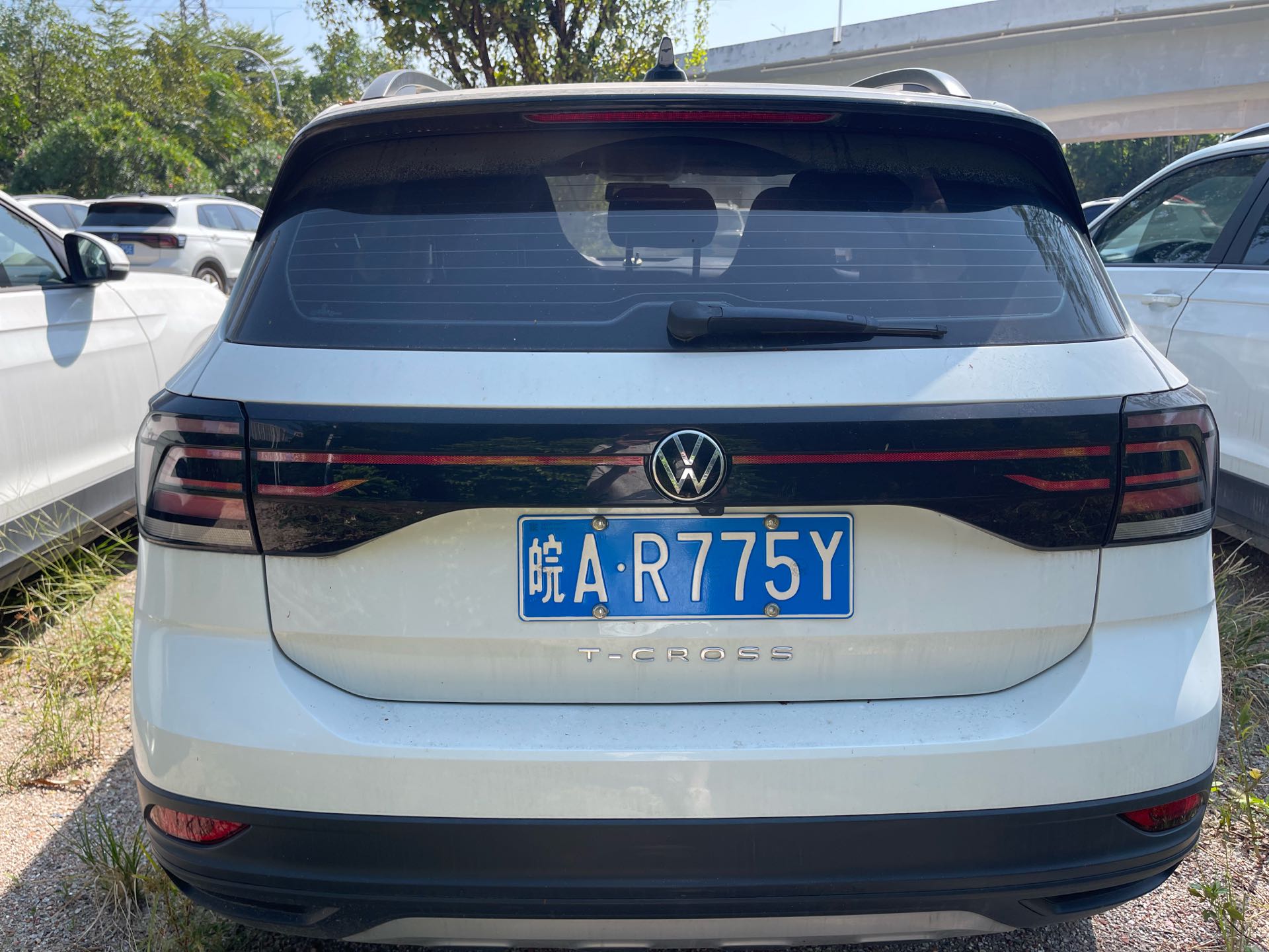 Volkswagen T-Cross 2023 #5 Volkswagen T-Cross 2023 صورة سيارة #5