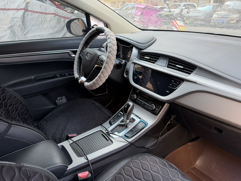 GEELY Emgrand GS 2018 car image #5