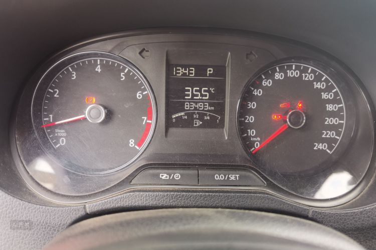 Volkswagen Polo 2016 immagine di auto #14