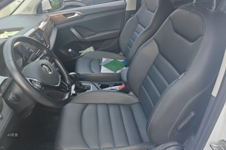 Volkswagen Tharu 2019 car image #17