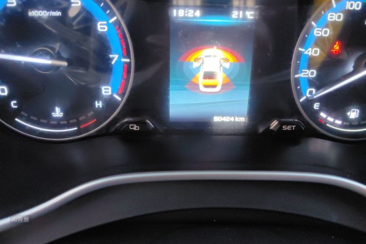 GEELY Emgrand 2018 car image #14