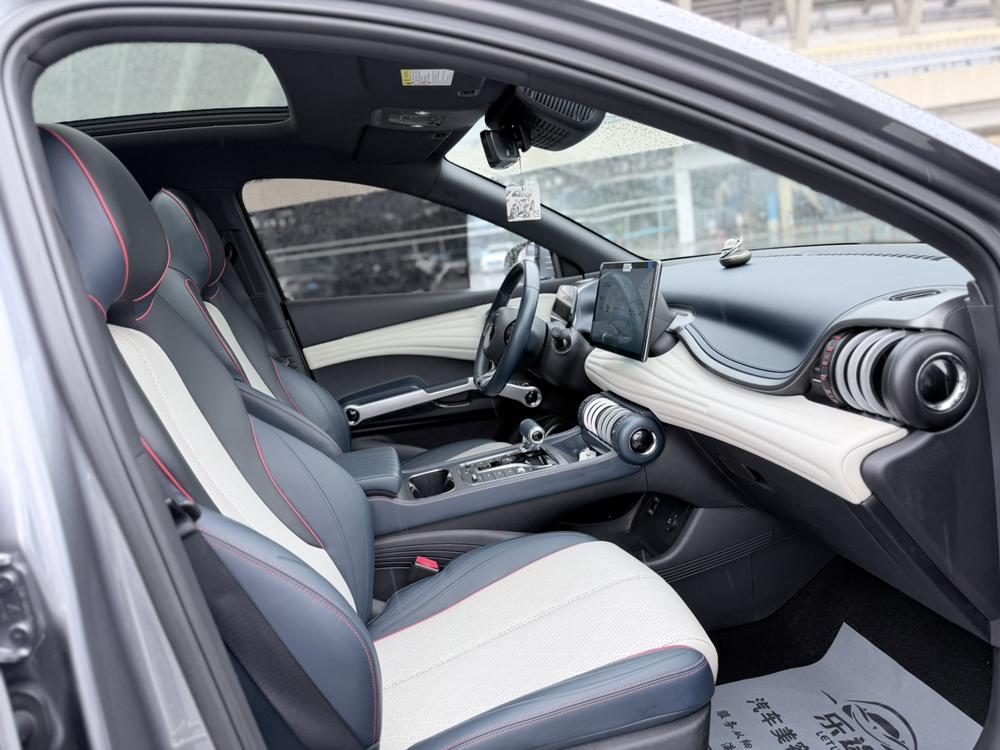 BYD Yuan Plus 2022 #12 BYD Yuan Plus 2022 car image #12