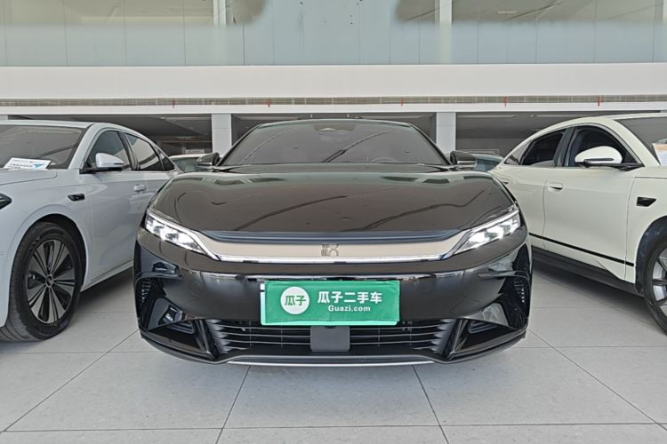 BYD Han 2023 imagem de carro #3