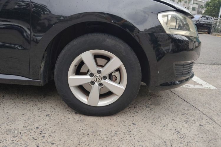 Volkswagen Lavida 2017 car image #9