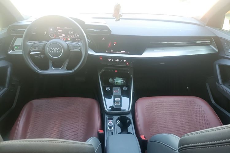 Audi A3 2022 immagine di auto #11