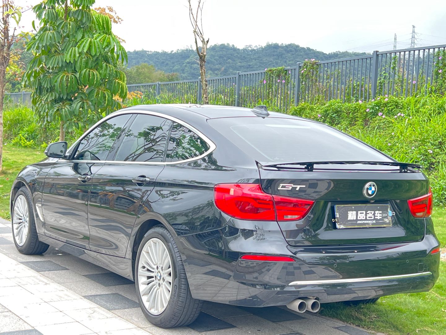 BMW 3 Series GT 2019 #14 BMW 3 Series GT 2019 car image #14
