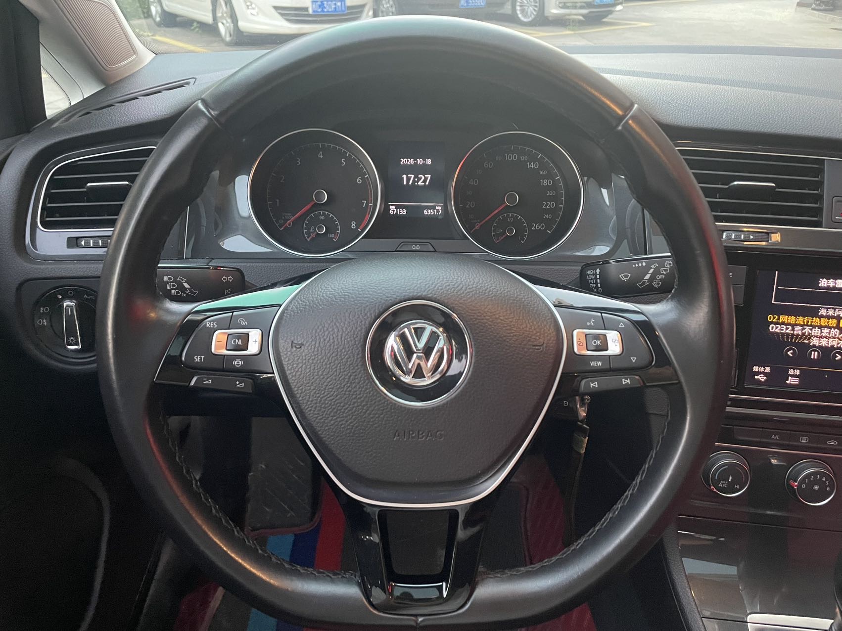 Volkswagen Golf 2019 imagen de coche #9