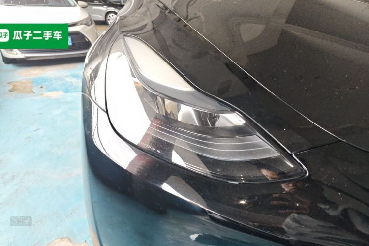 Tesla Model Y 2022 #8 Tesla Model Y 2022 car image #8