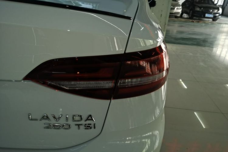 Volkswagen Lavida 2022 car image #8