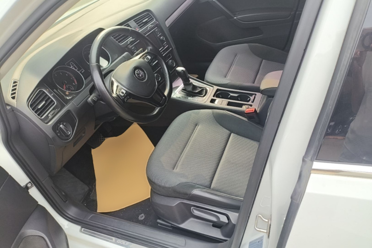 Volkswagen Golf 2018 #19 Volkswagen Golf 2018 car image #19