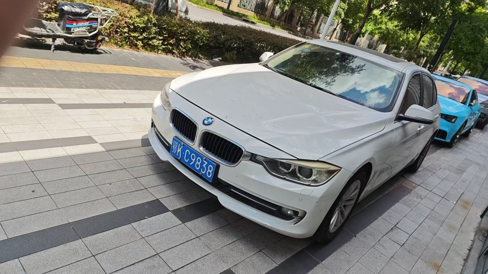 2015 2015 car image