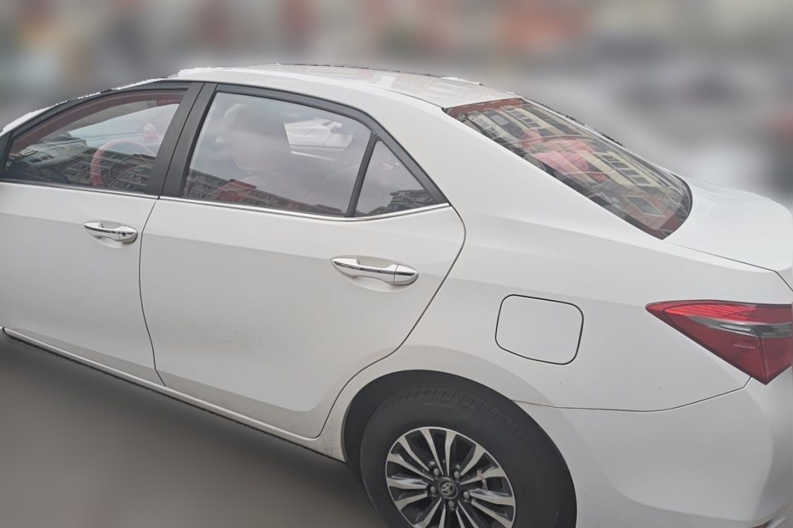Toyota Corolla 2017 #3 Toyota Corolla 2017 car image #3