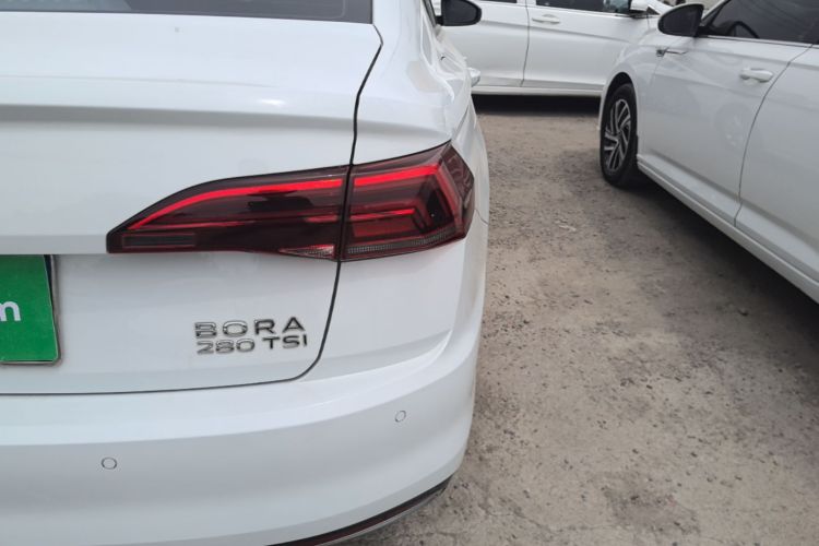 Volkswagen Bora 2021 car image #8