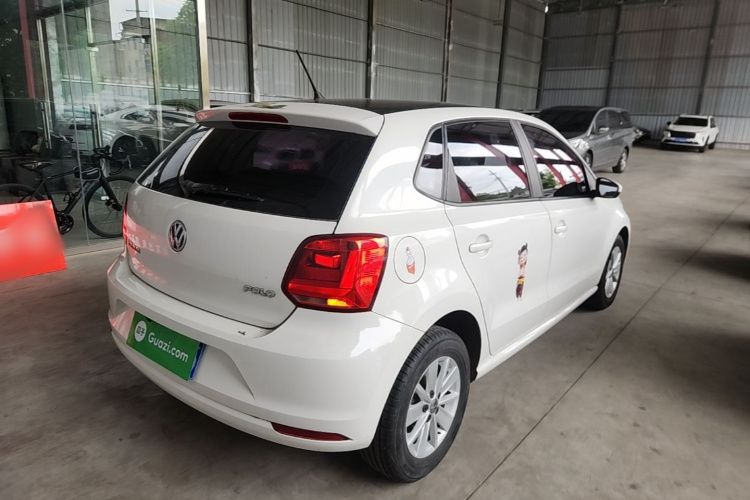 Volkswagen Polo 2018 car image #7