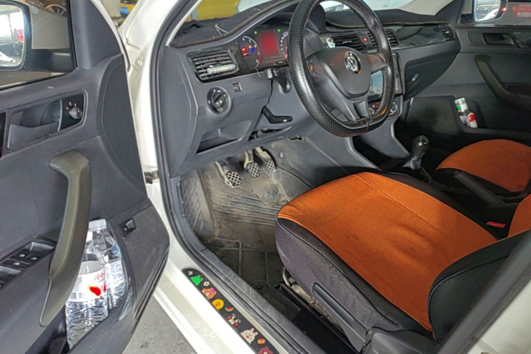 Volkswagen Santana 2017 #12 Volkswagen Santana 2017 car image #12