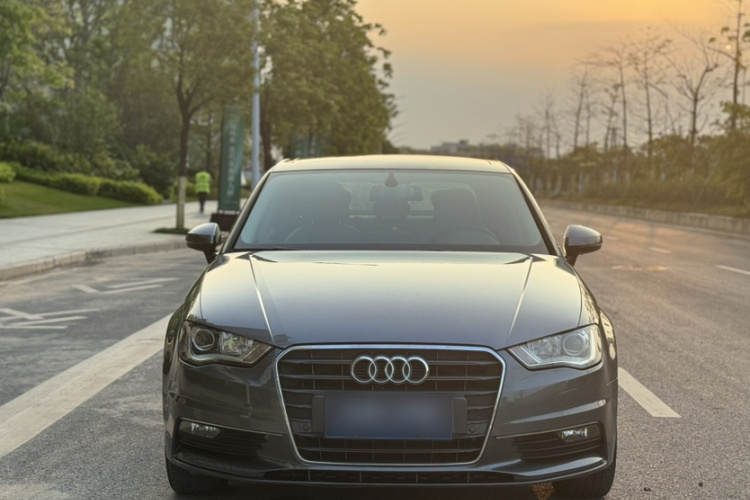 Audi A3 2016 car image #10