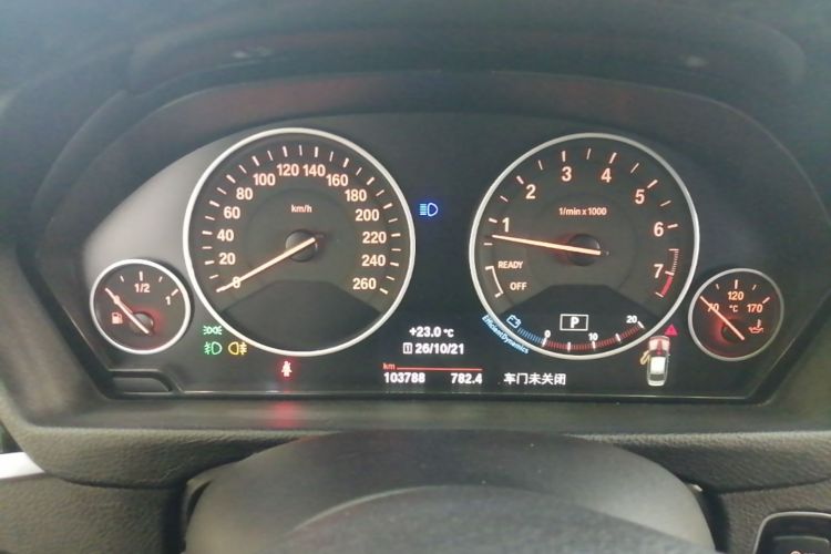 BMW 3 Series 2018 #12 BMW 3 Series 2018 immagine di auto #12