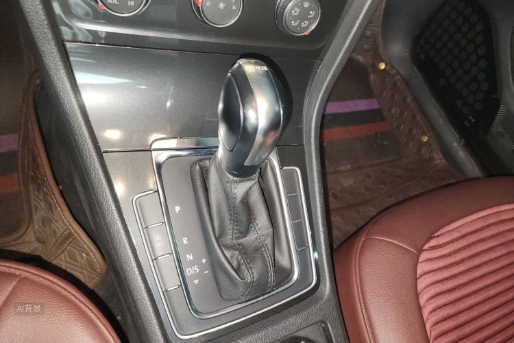 Volkswagen Golf 2019 #16 Volkswagen Golf 2019 car image #16
