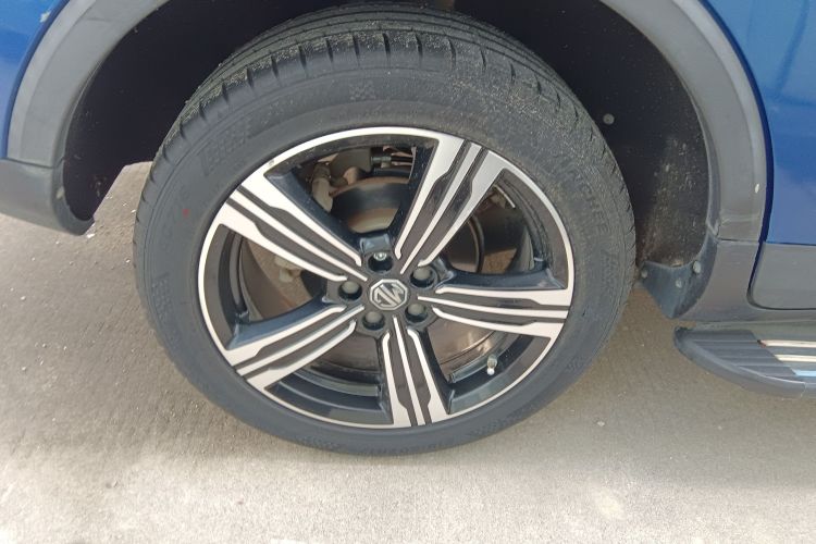 MG ZS 2020 car image #10
