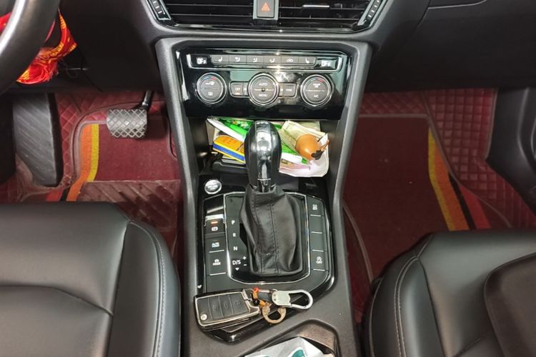 Volkswagen Tharu 2019 car image #16