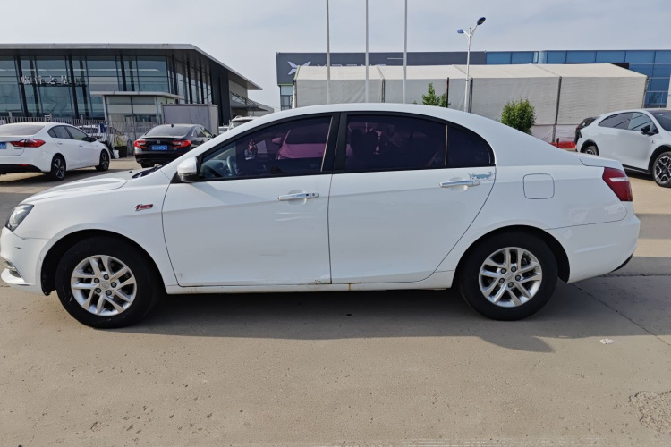 GEELY Emgrand 2018 car image #8