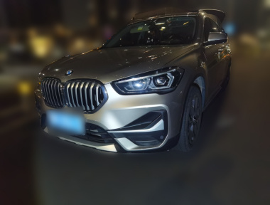 BMW X1 2021 car image 