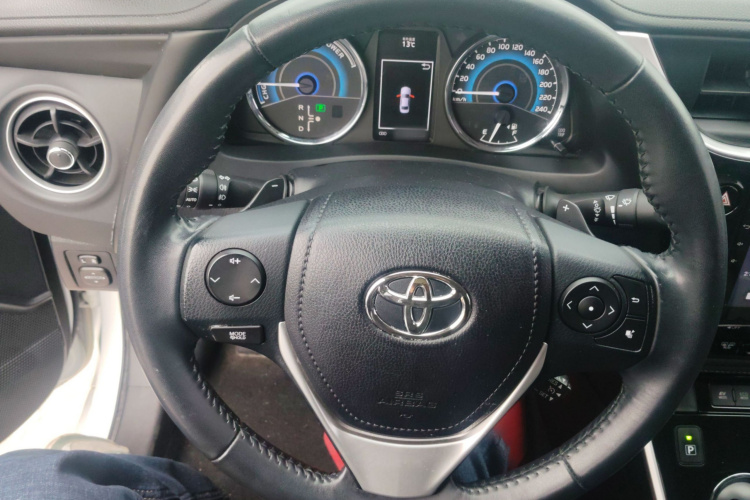 Toyota Corolla 2019 #11 Toyota Corolla 2019 car image #11