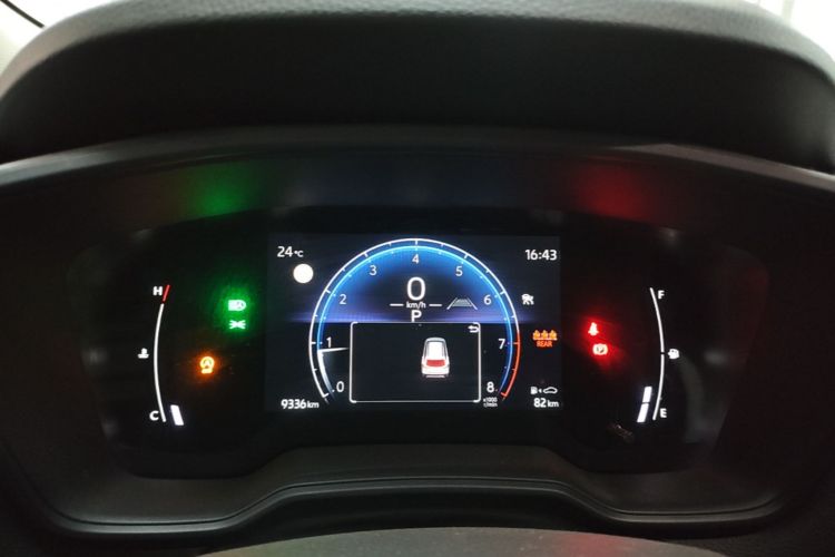 Toyota Corolla Cross 2024 immagine di auto #12