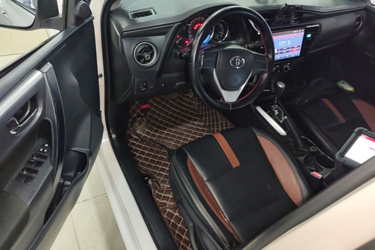 Toyota Corolla 2018 #16 Toyota Corolla 2018 car image #16